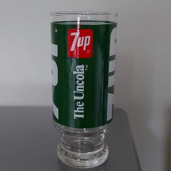 Vintage 7 Up "Wet & Wild" and "The Uncola" Glass - Picture 4 of 6